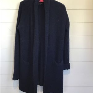 Banana Republic Cardigan.Sz XS. Fits like a M or L